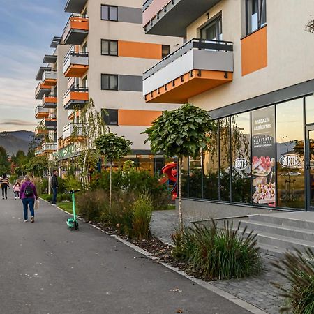Koa - Urban Penthouse Apartment Brasov Luaran gambar