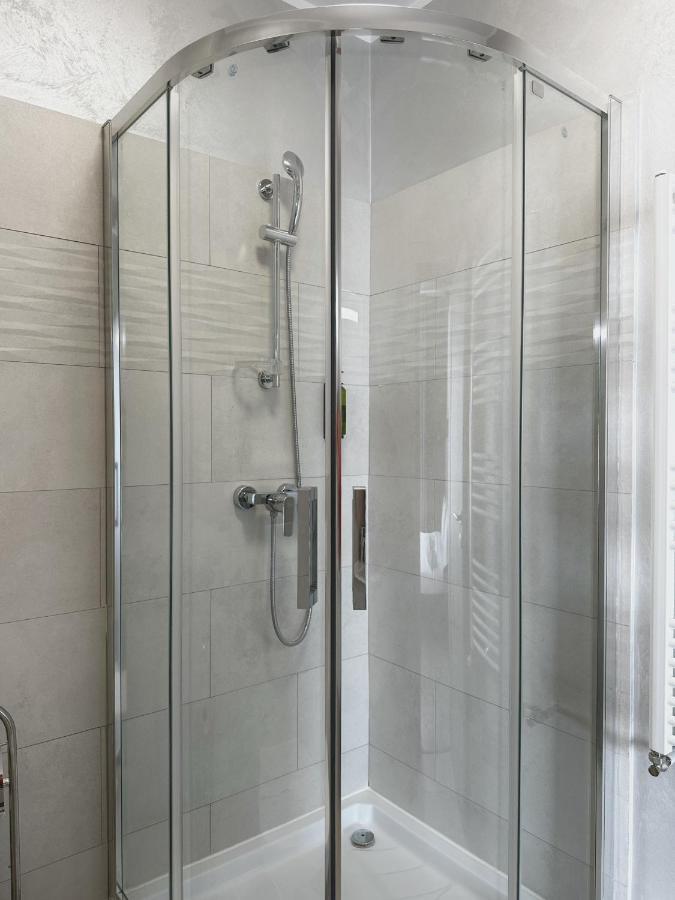 Koa - Urban Penthouse Apartment Brasov Luaran gambar