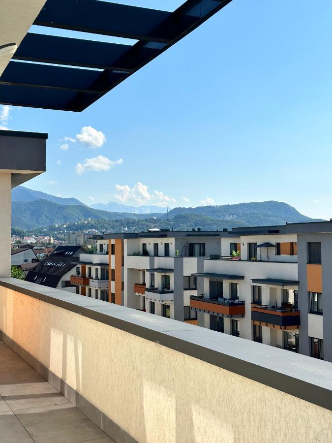 Koa - Urban Penthouse Apartment Brasov Luaran gambar