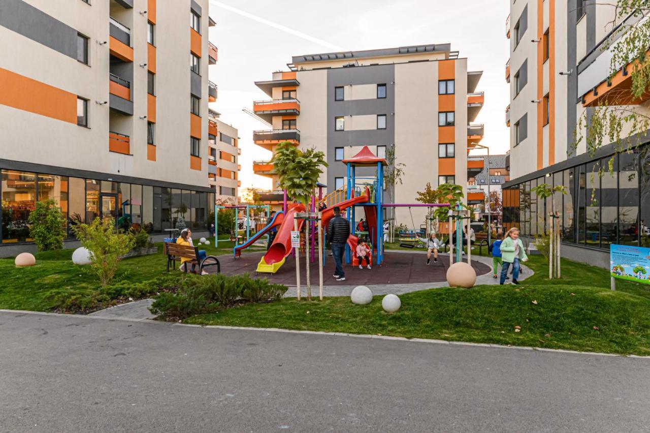 Koa - Urban Penthouse Apartment Brasov Luaran gambar